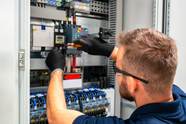 Best Affordable Emergency Electrician  in Milbank, SD